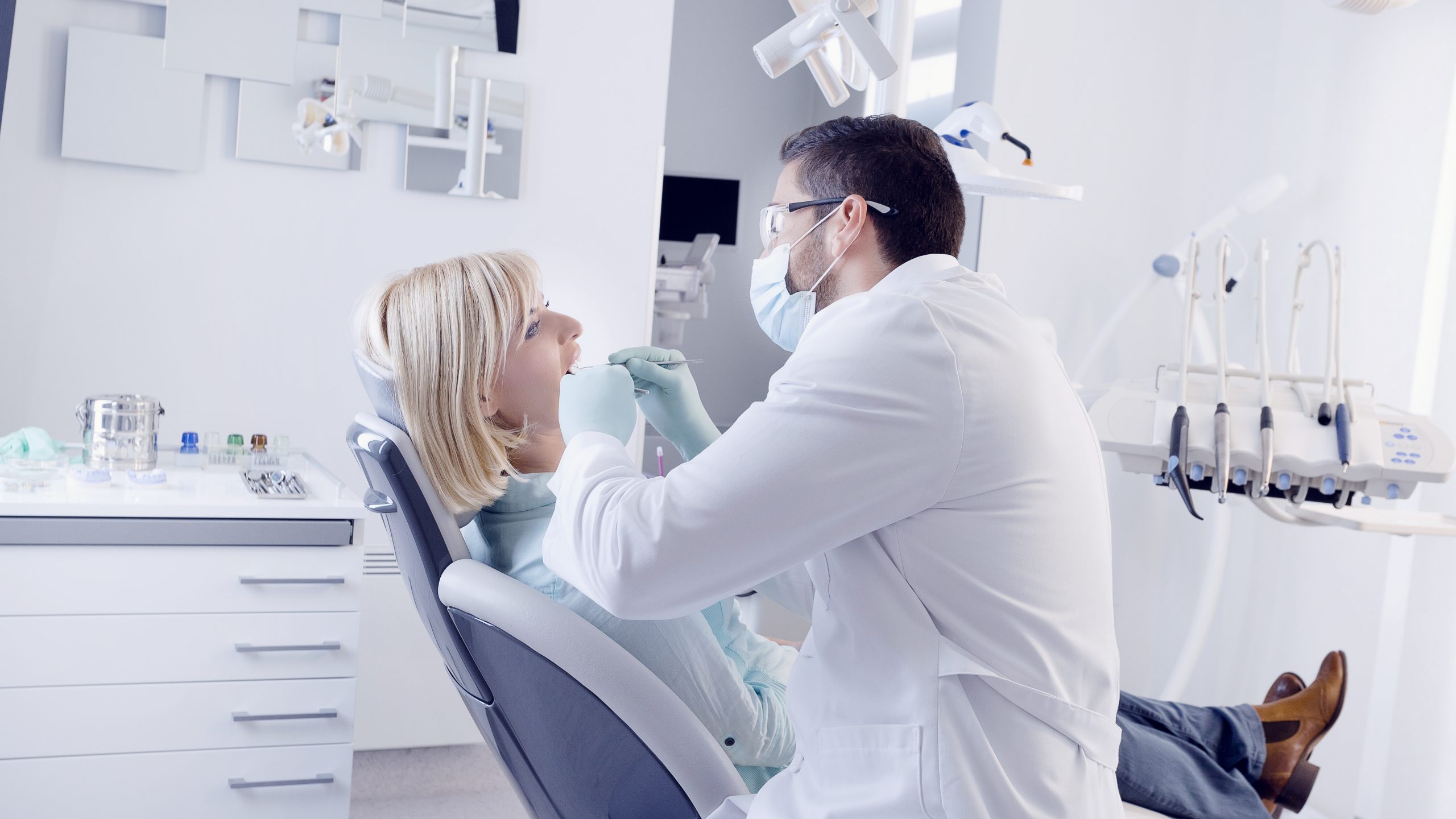 Dentist in Zeeland, MI